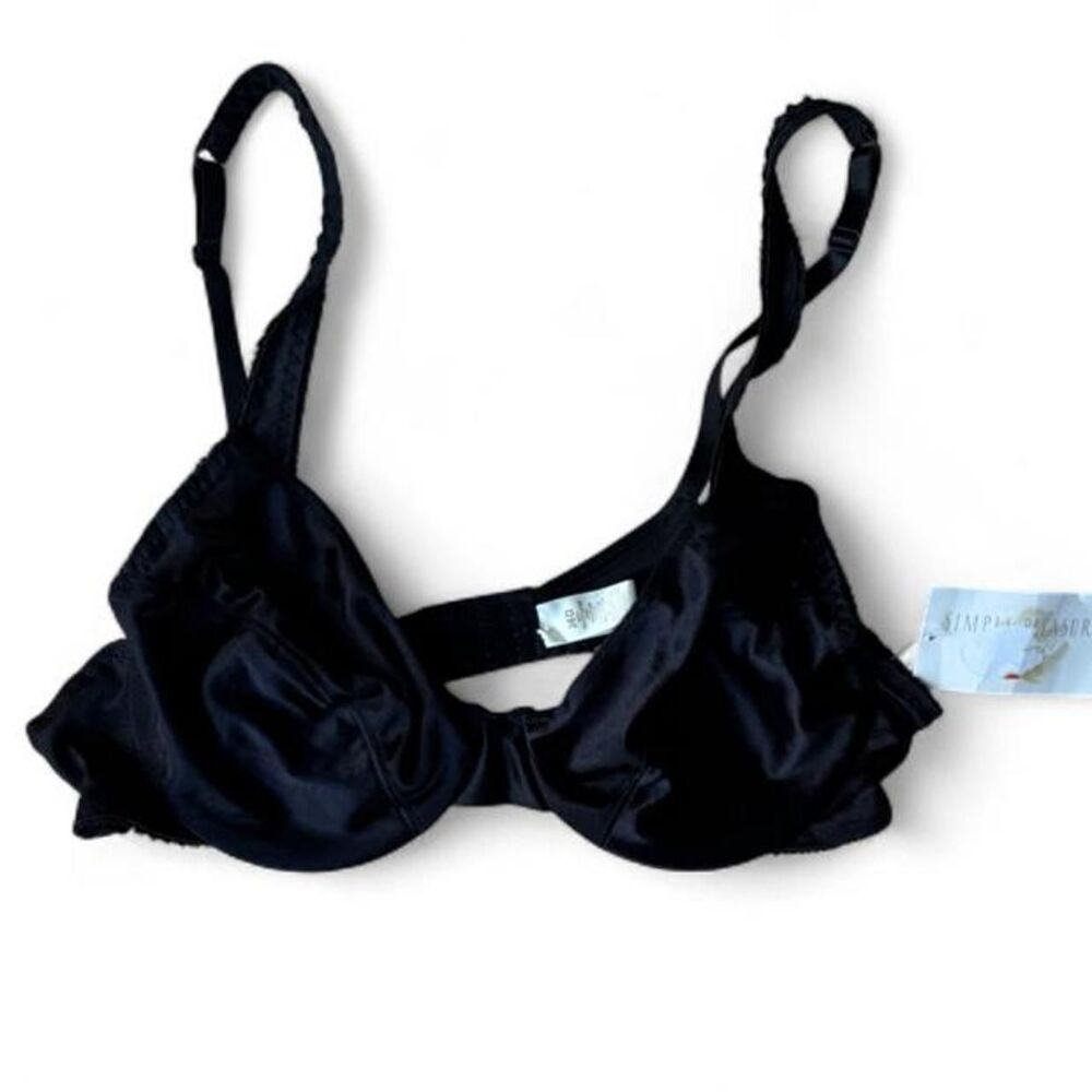 Pleasures Women's Black Bra
